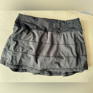 Lulelemon black tennis skirt